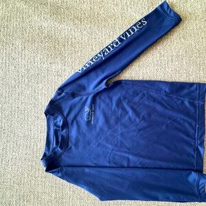 Vineyard vines performance shirt
